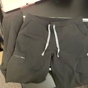 Yola Figs Scrubs Bottoms